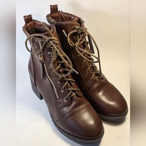 Cloudwalkers Rita Women's 10W Brown Ankle Faux Leather Zip Up Lace Accent Boots